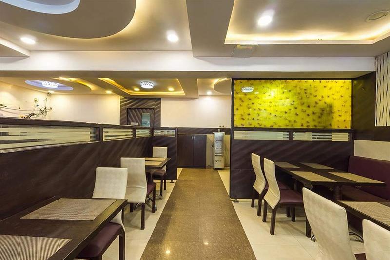 Hotel Mars Chennai Bagian luar foto