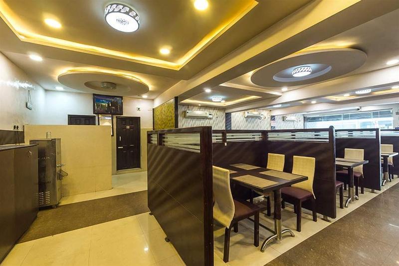 Hotel Mars Chennai Bagian luar foto
