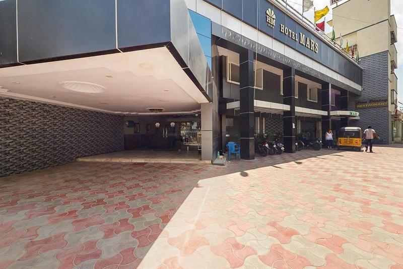 Hotel Mars Chennai Bagian luar foto