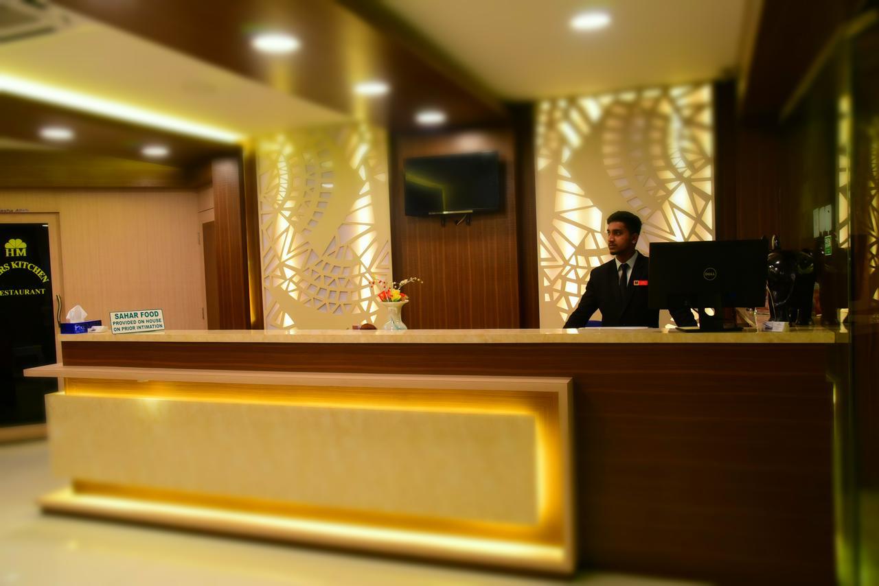 Hotel Mars Chennai Bagian luar foto