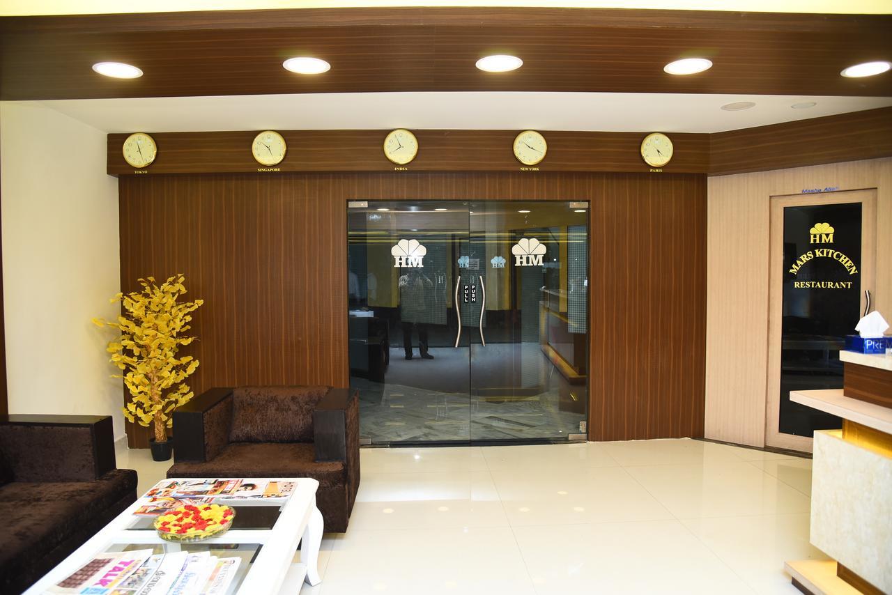 Hotel Mars Chennai Bagian luar foto